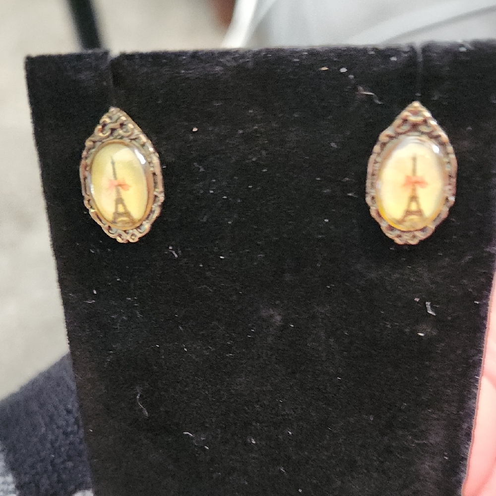 Vintage Eiffel Tower Earrings